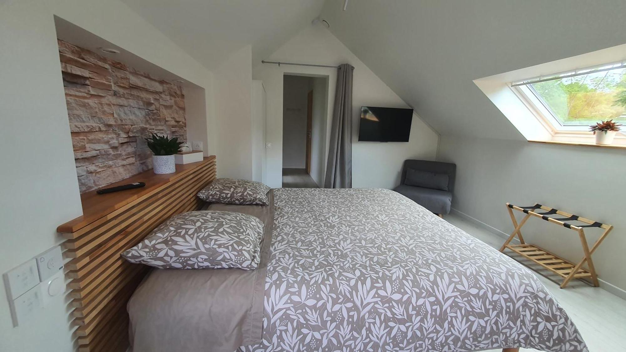Au Fil De L'Eau Bed & Breakfast La Chapelle-Saint-Aubin ภายนอก รูปภาพ