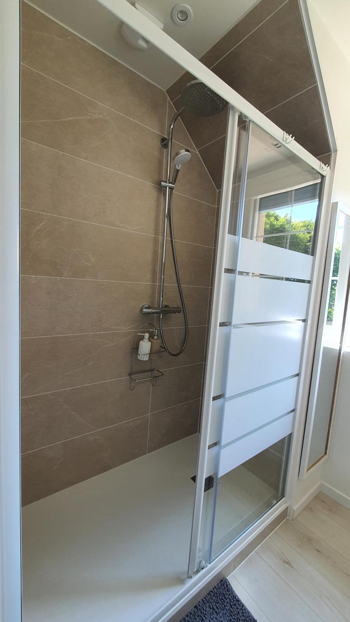 Au Fil De L'Eau Bed & Breakfast La Chapelle-Saint-Aubin ภายนอก รูปภาพ